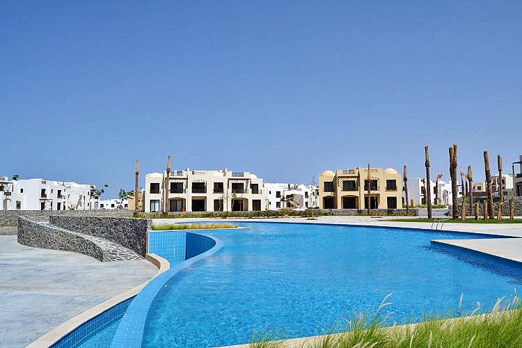 Apartment With A Private Roof For Sale In Makadi Heights